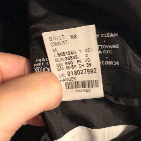 Men’s Calvin Klein Suit Coat - Picture 5 of 6